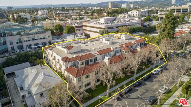 3 Bed Home for Sale in Beverly Hills, California