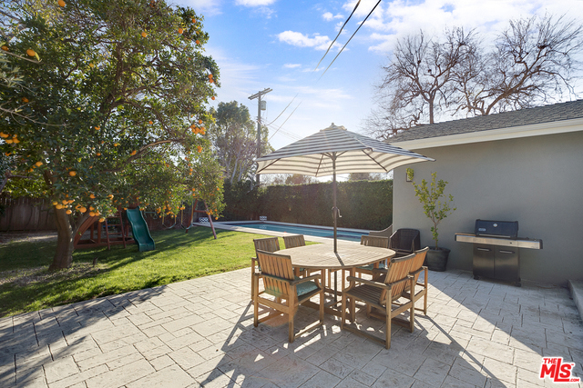 3 Bed Home for Sale in Sherman Oaks, California