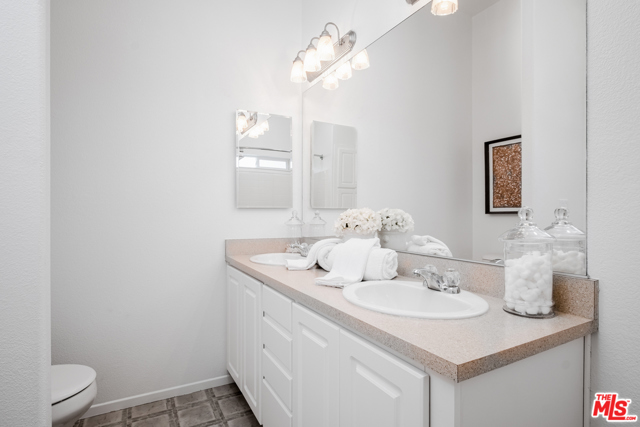 3 Bed Home for Sale in Topanga, California