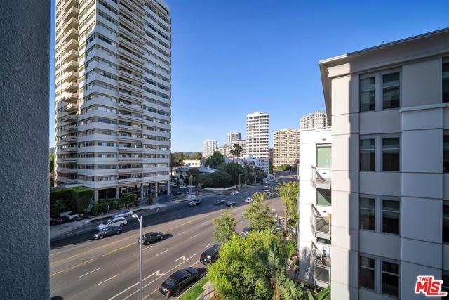 2 Bed Home for Sale in Los Angeles, California