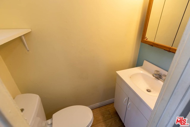  Income Home for Sale in Los Angeles, California