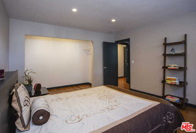 1 Bed Home for Sale in West Hollywood, California