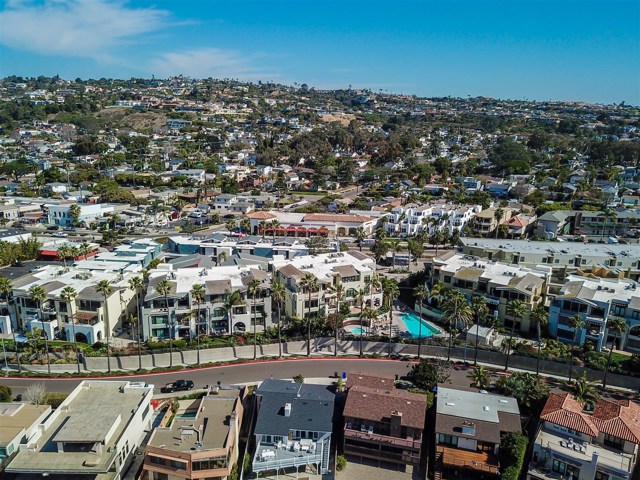 5490 La Jolla Blvd Unit: K206