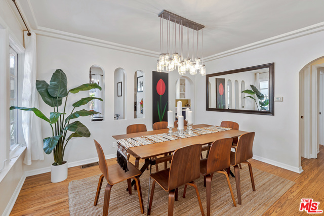 2 Bed Home for Sale in Los Angeles, California