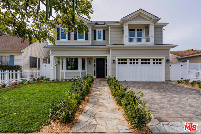 Photo of 15950 TEMECULA Street, Pacific Palisades, CA 90272