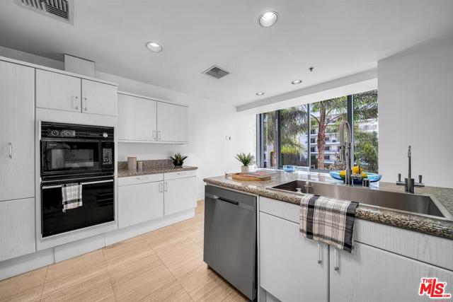 2 Bed Home for Sale in Los Angeles, California