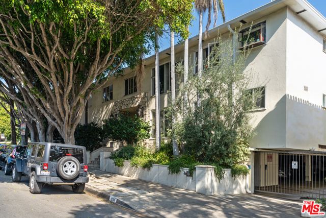 1 Bed Home for Sale in West Hollywood, California