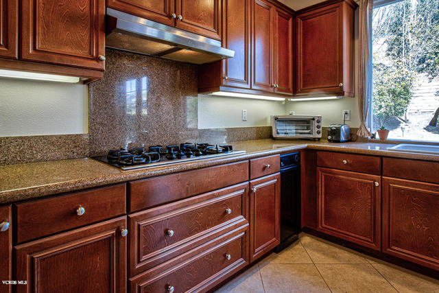 5 Bed Home for Sale in Newbury Park, California