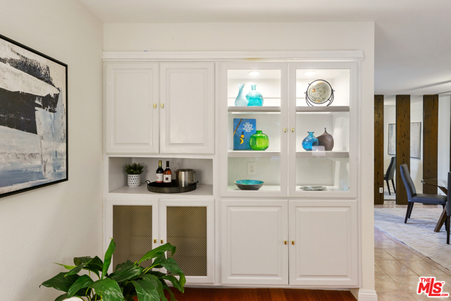 2 Bed Home for Sale in Culver City, California