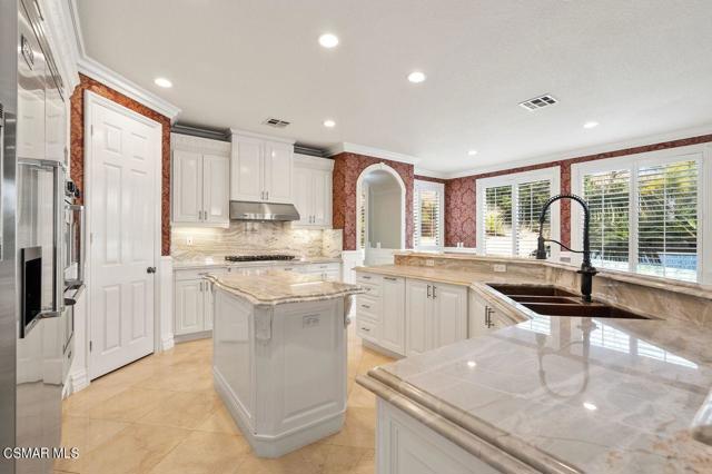5 Bed Home for Sale in Thousand Oaks, California