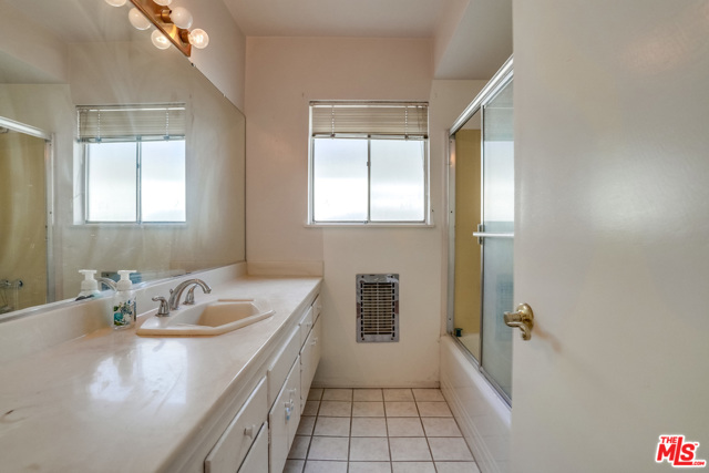 3 Bed Home for Sale in Granada Hills, California