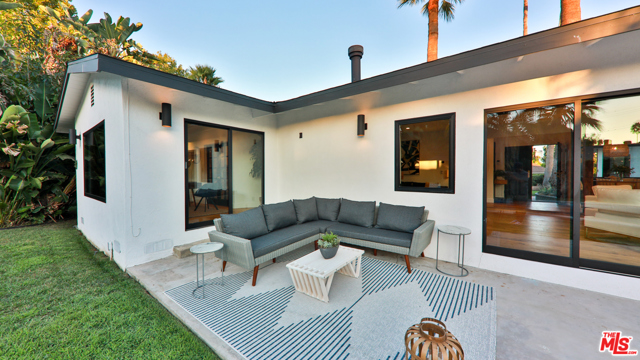 4 Bed Home for Sale in Encino, California