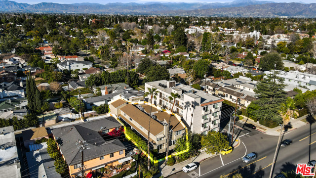 2 Bed Home for Sale in Studio City, California