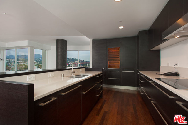3 Bed Home for Sale in Los Angeles, California