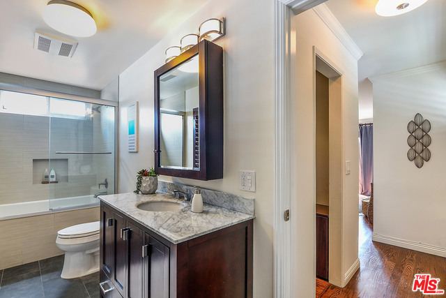 3 Bed Home for Sale in Venice, California