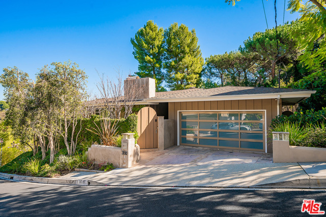 3 Bed Home for Sale in Sherman Oaks, California