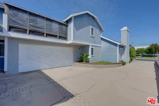 2214 Plant Avenue, Redondo Beach, California 90278, 3 Bedrooms Bedrooms, ,3 BathroomsBathrooms,Residential,Sold,Plant,21702084