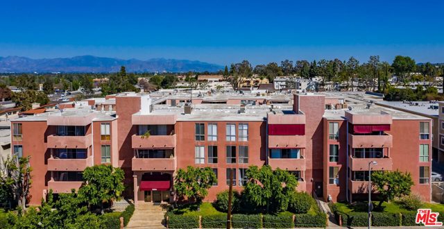 2 Bed Home for Sale in Encino, California
