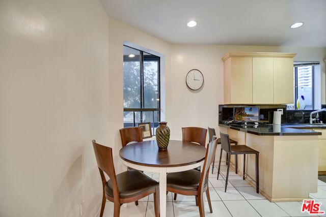 2 Bed Home for Sale in Los Angeles, California