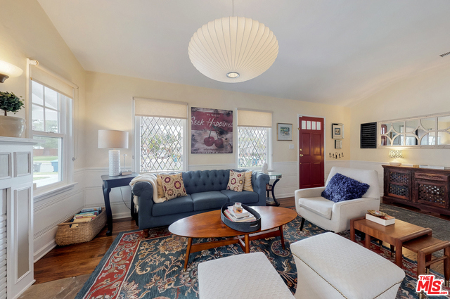 3 Bed Home for Sale in Studio City, California
