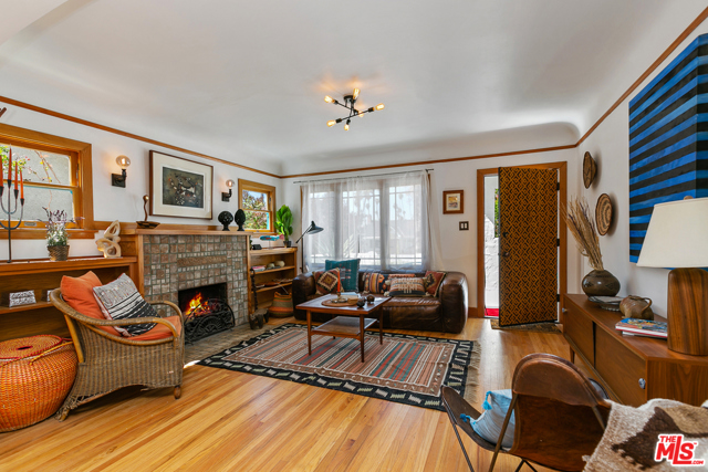 2 Bed Home for Sale in Los Angeles, California