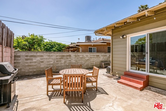3 Bed Home for Sale in Los Angeles, California