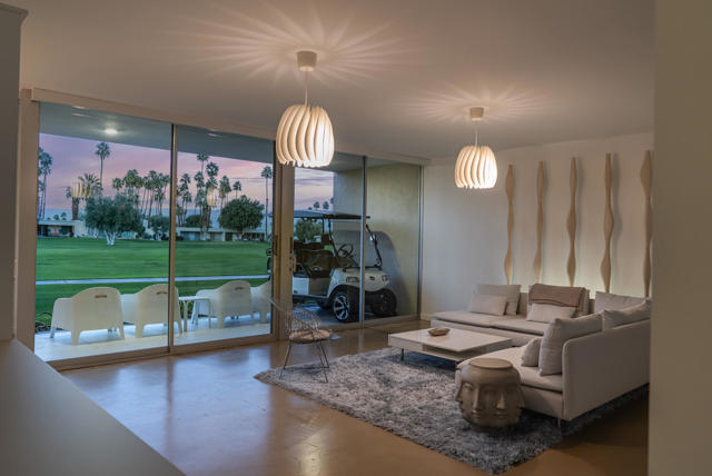 feature listing property photo