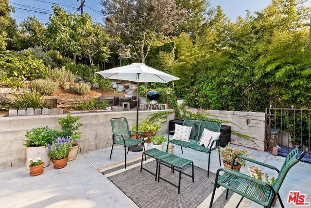 2 Bed Home for Sale in Los Angeles, California