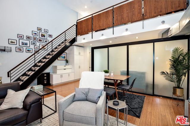 2 Bed Home for Sale in Los Angeles, California