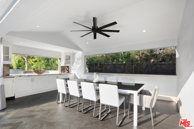 7 Bed Home for Sale in Los Angeles, California