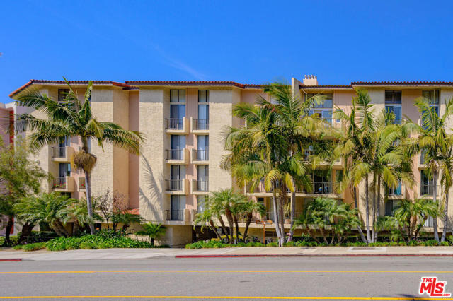 555 Esplanade, Redondo Beach, California 90277, 2 Bedrooms Bedrooms, ,2 BathroomsBathrooms,Residential,Sold,Esplanade,21752752