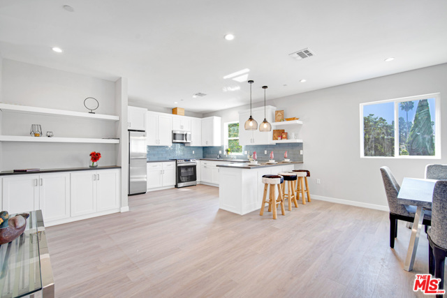  Income Home for Sale in Los Angeles, California