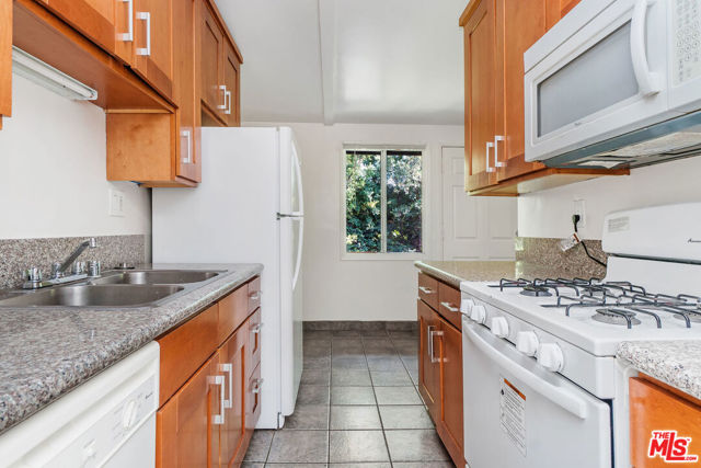  Income Home for Sale in Culver City, California