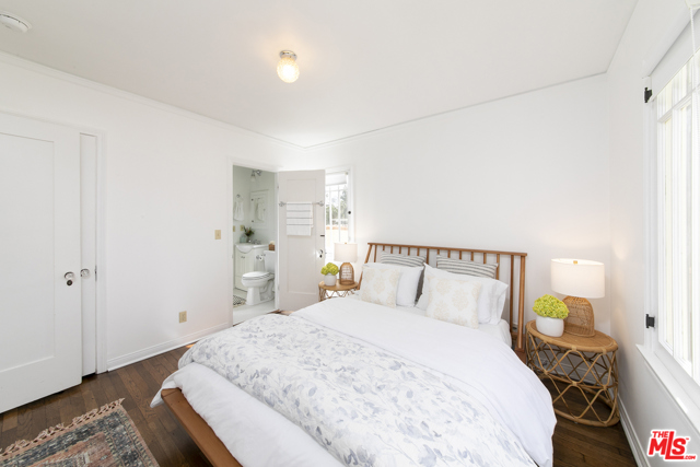 2 Bed Home for Sale in Los Angeles, California