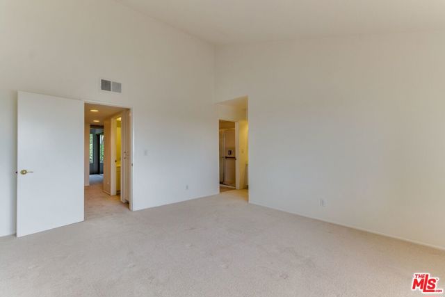 3 Bed Home for Sale in Granada Hills, California