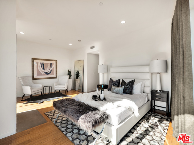 2 Bed Home for Sale in West Hollywood, California