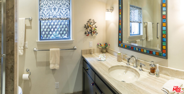 3 Bed Home for Sale in Santa Monica, California