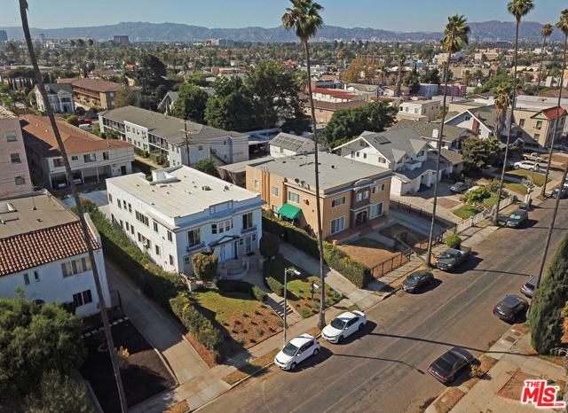 1 Bed Home for Sale in Los Angeles, California