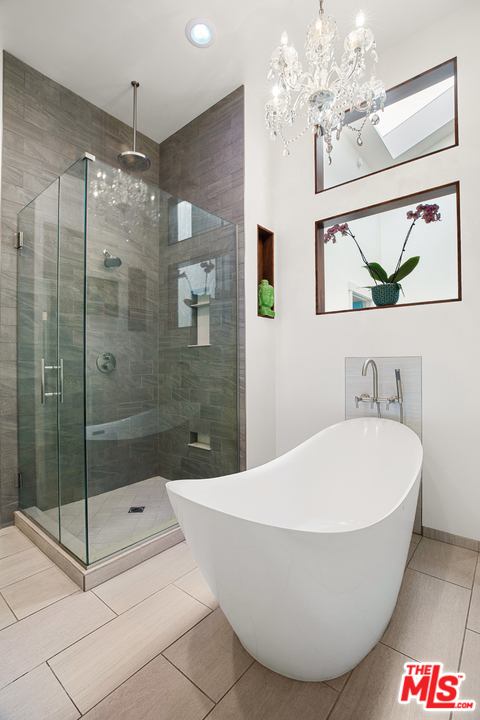 2 Bed Home for Sale in Pacific Palisades, California
