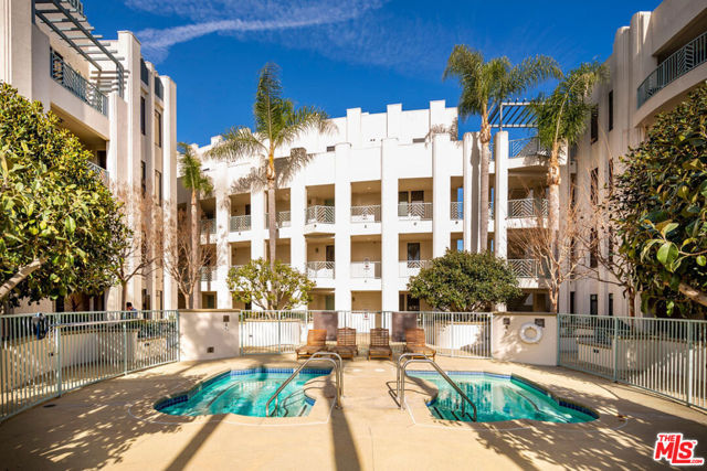 2 Bed Home for Sale in Playa Vista, California