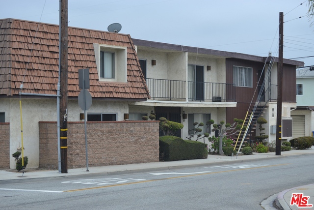 2000 MANHATTAN BEACH, Redondo Beach, California 90278, ,Residential Income,Sold,MANHATTAN BEACH,18346246