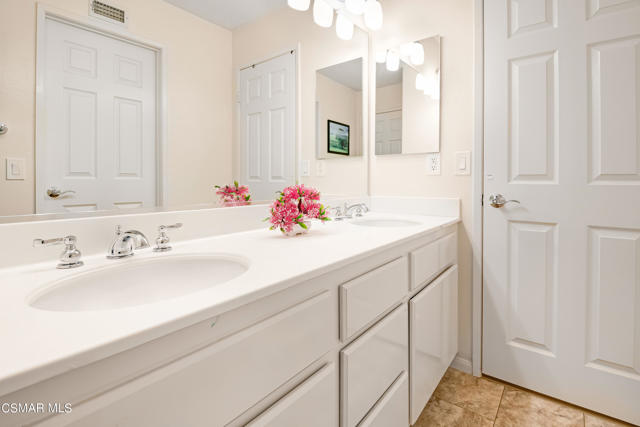 4 Bed Home for Sale in Newbury Park, California