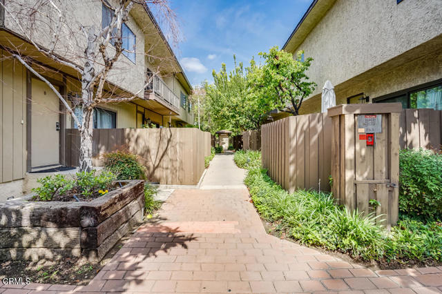 3 Bed Home for Sale in Van Nuys, California