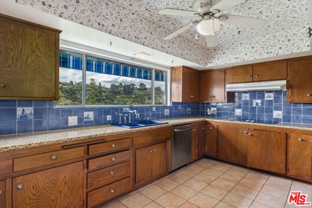 3 Bed Home for Sale in Sherman Oaks, California