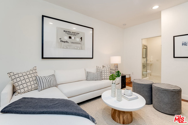 3 Bed Home for Sale in Los Angeles, California