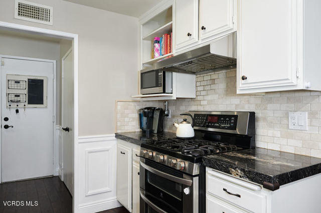 5 Bed Home for Sale in Newbury Park, California