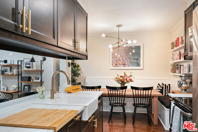 1 Bed Home for Sale in Los Angeles, California