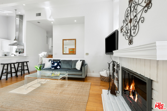 2 Bed Home for Sale in Pacific Palisades, California