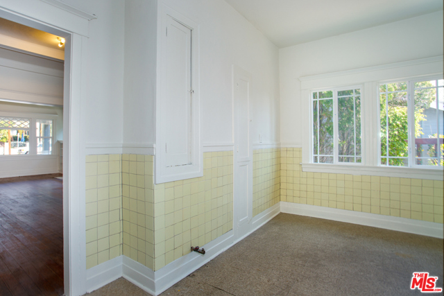 2 Bed Home for Sale in Los Angeles, California