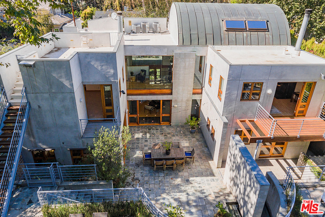 4 Bed Home for Sale in Sherman Oaks, California
